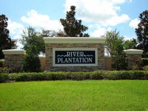 River Plantation in Parrish Entrance Sign