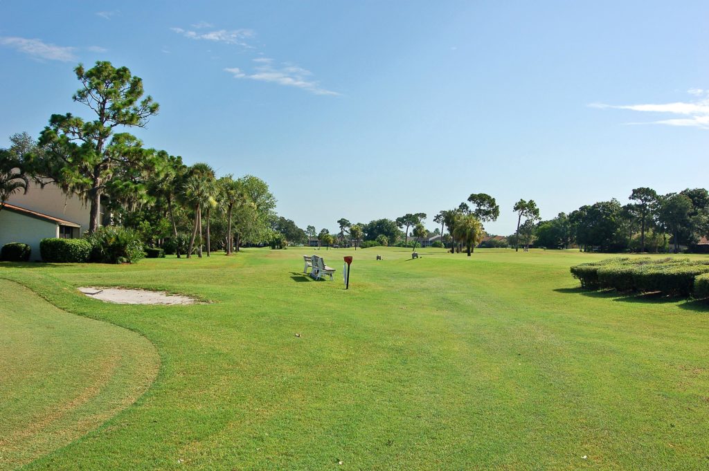 Bird Bay Village in Venice : Villas & Condos for Sale w/ Golf