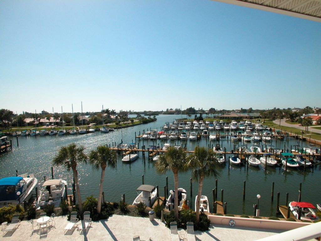 Southbay Yacht & Racquet Club in Osprey Marina 2 - Sarasota Real Estate