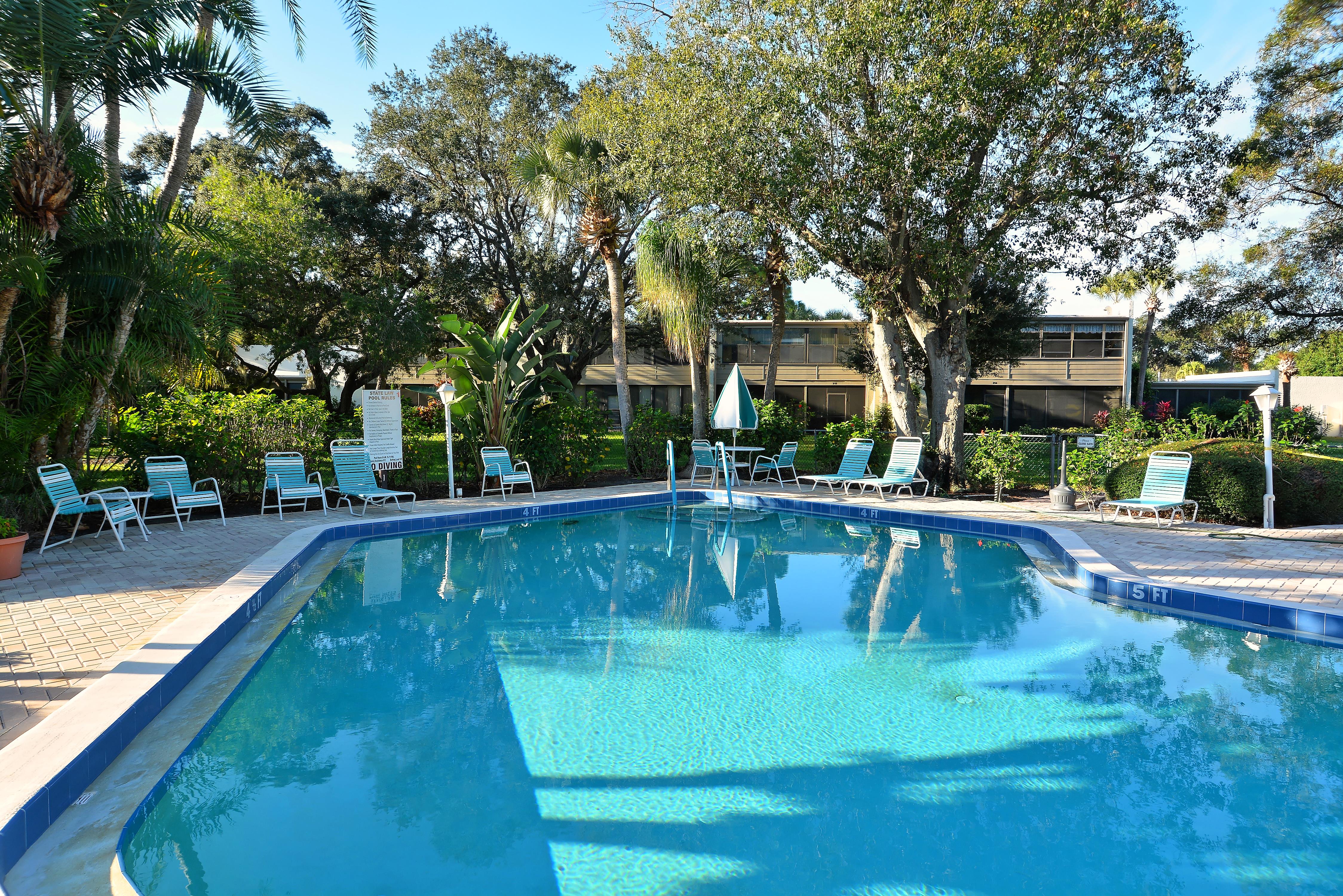 Wildewood Springs in Bradenton Attractive Condos for Sale