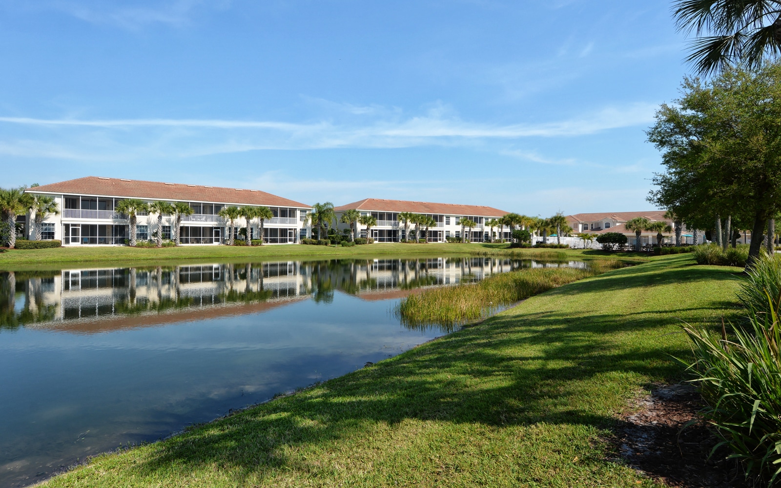 Arielle on Palmer Ranch Sarasota : Mediterranean Condos for Sale