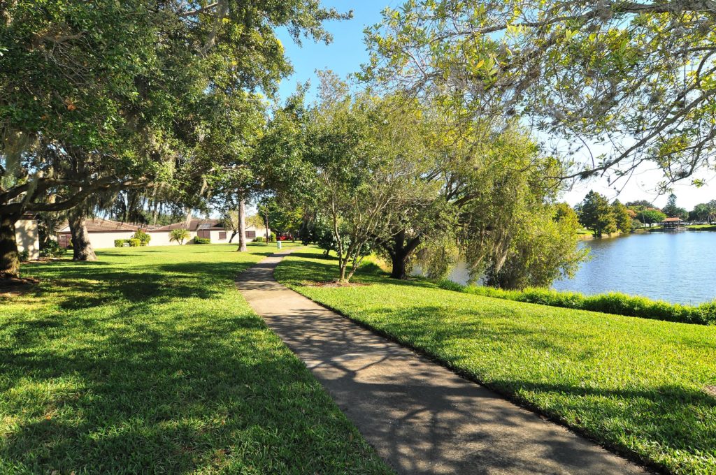 Glen Oak Manor in Sarasota Walking Trail