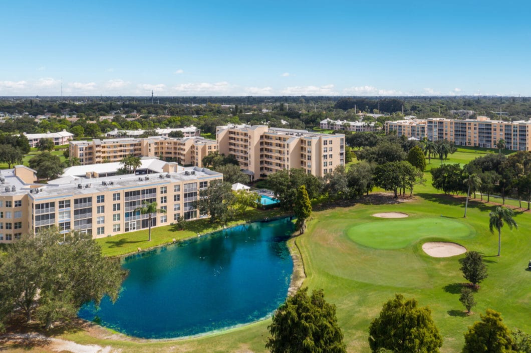 4440 Fairways Blvd #303 Bradenton Condo for Sale (32)