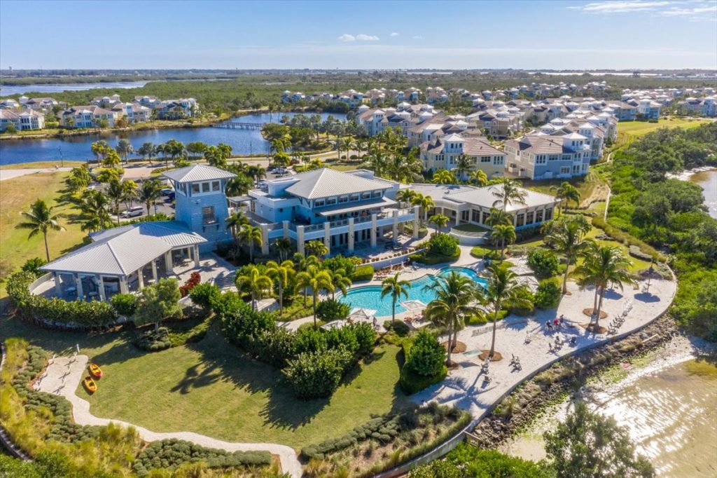 Harbour Isle Condos for Sale in Bradenton