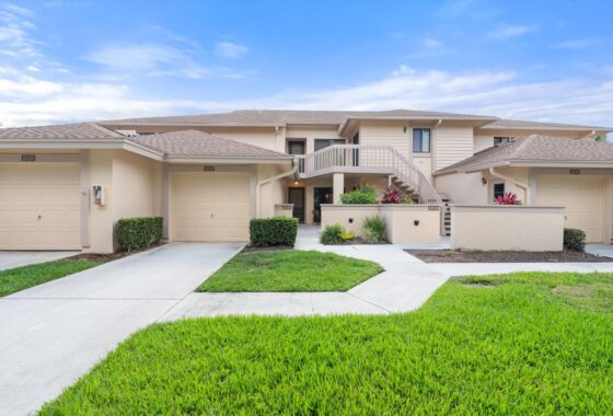 2022 OAKRIDGE CIR, #D3, VENICE, FL Condo for Sale