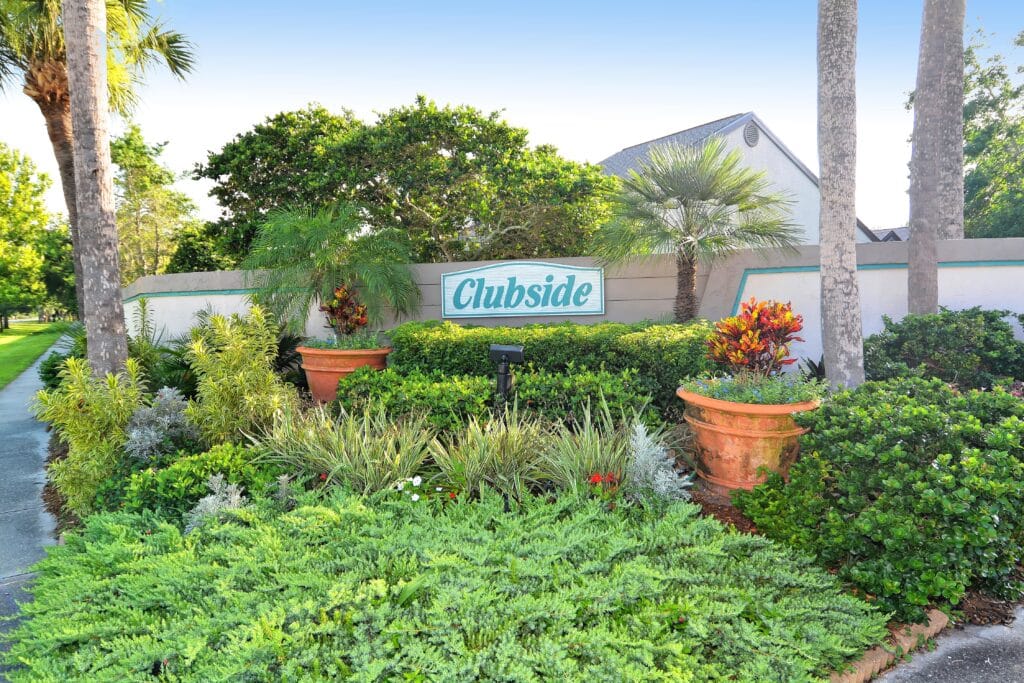 Clubside at Palm Aire Sarasota Condos for Sale